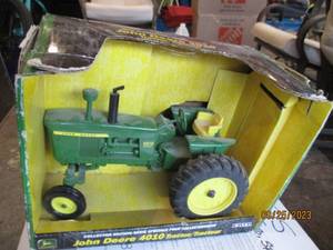 lot 181 image: Ertl collector edition 16 scale Jo...