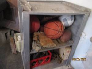 lot 205 image: Stainless steel Side cabinet, crate...