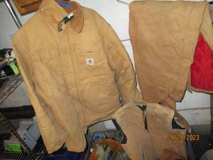 lot 206 image: Mens Large Carhart Coveralls