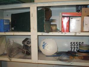 lot 13 image: All hardware and supplies
