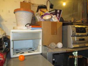 lot 26 image: All content on top of file cabinet