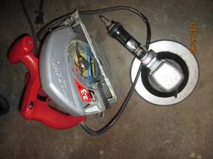 lot 32 image: Air grinder and Skilsaw Circular sa...