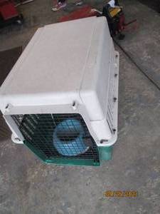 lot 226 image: Plastic dog kennel for medium sized...
