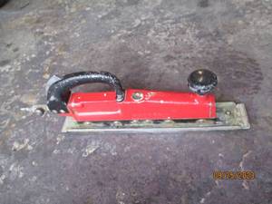 lot 237 image: Pneumatic Atcoa straight line sande...