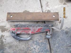 lot 238 image: Pneumatic Atcoa straight line sande...