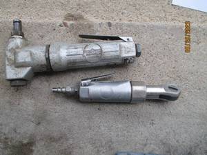 lot 245 image: Pneumatic 14 and right angle air ...