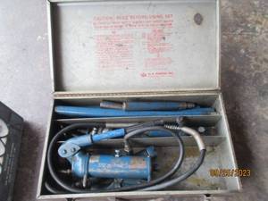 lot 248 image: Heavy duty H.K. Porter automotive p...