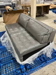 lot 54 image: Macys Armless Leather Booth