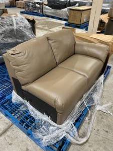 lot 55 image: Macys Lothan Leather Sectional Piece