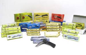 lot 38 image: LARGE Lot of Brand New Folding Utility & other Knives
