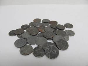 lot 80 image: Lot of 40 US 1943 Steel Pennies