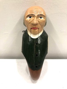 lot 154 image: Vintage Hand Carved German Figural Wood Nutcracker