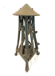 lot 159 image: Cast Iron Hanging Lantern