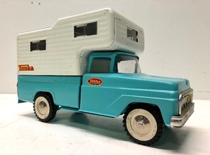 lot 169 image: Excellent Vintage 1960s TONKA Camper Truck