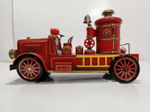 lot 215 image: Vintage 1960s Japan Tin Litho Toy Fire Truck