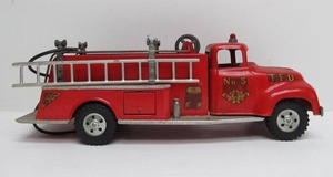lot 101 image: Orig 1950s TONKA Metal Fire Truck