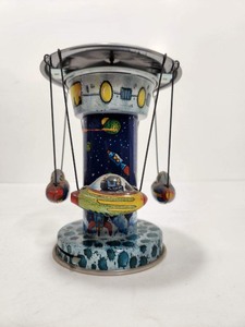 lot 259 image: Tin Litho Rocket Ship Carousel Toy