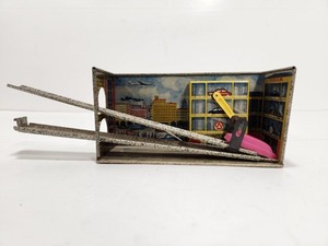 lot 261 image: Vintage 1960s Technofix CarAuto Elevator Tin Toy