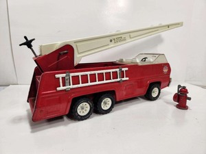 lot 283 image: Vintage Metal TONKA Fire Truck