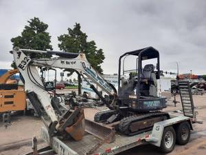 lot 1 image: 2016 Bobcat E32 Compact (mini) Excavator