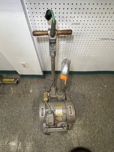 lot 54 image: Essex Silver-Line SL-8 Floor Sander 1 HP