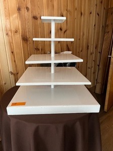 lot 58 image: 5-tier Cupcake Stand