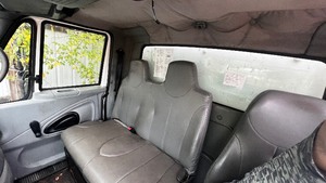 lot 1A image: 2004 International 26 Box Truck Model 4300 DT466