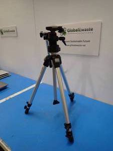 lot 23 image: Camera Tripod