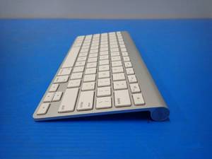 lot 63 image: Apple Wireless Keyboard Model A1314