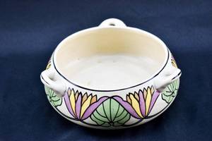 lot 436 image: Roseville Pottery Persian Console Bowl