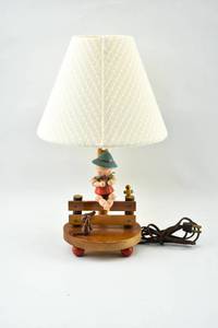 lot 420 image: Wooden Nursery Lamp with Pied Piper Decoration