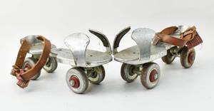 lot 396 image: Vintage JetSet No. 60 Rolle Skates from Globe Skate Corp