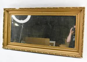 lot 334 image: Gilt Ornately Framed Mirror