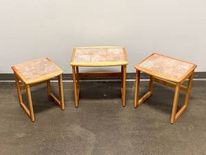 lot 381 image: Tile Top Wooden Nesting Tables