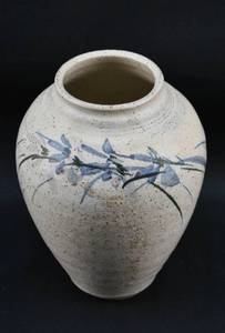 lot 318 image: Signed Studio Pottery Stoneware Vase