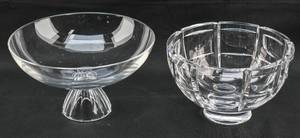 lot 190 image: 2 Footed Clear Glass Bowls