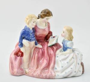 lot 155 image: Vintage Royal Doulton The Bedtime Story Bone China Figurine H.N. 2059