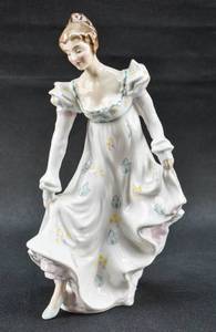 lot 146 image: Vintage Royal Doulton Minuet Bone China Figurine H.N. 2019
