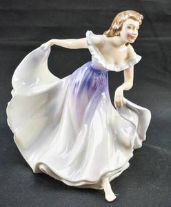 lot 147 image: Vintage Royal Doulton A Gypsy Dance Bone China Figurines H.N. 2230