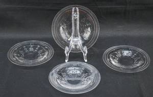 lot 216 image: Set of 4 Clear Glass Patterned Plates