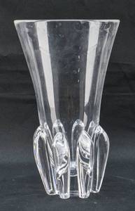 lot 221 image: Steuben Clear Crystal Vase by George Thompson