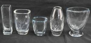 lot 229 image: Five Flat-Rimmed Clear Glass Vases