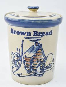 lot 308 image: L.L. Bean Brown Bread Stoneware Jar