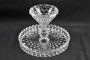 lot 75 image: Vintage Fostoria American Clear Round Glass Pedestal Cake Stand