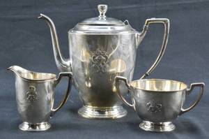 lot 155 image: 3-Piece Silver Plate Princess - Lady Doris Tea Set