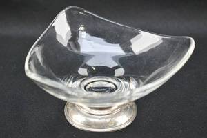 lot 163 image: Triangular Clear Glass Bowl with Sterling Foot