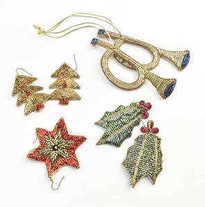 lot 173 image: 55 Christmas Ornaments with South Asian Art Style