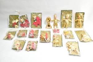 lot 191 image: 17 Vintage 1969 Mr. Christmas Ornaments, Made in Japan