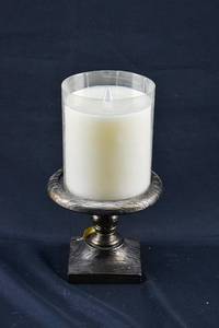 lot 221 image: Large Ivory Moving Flame Flameless Pillar Candle on Gold Colored Stand