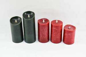 lot 247 image: 5 Moving Flame Flameless Red & Green Pillar Candles